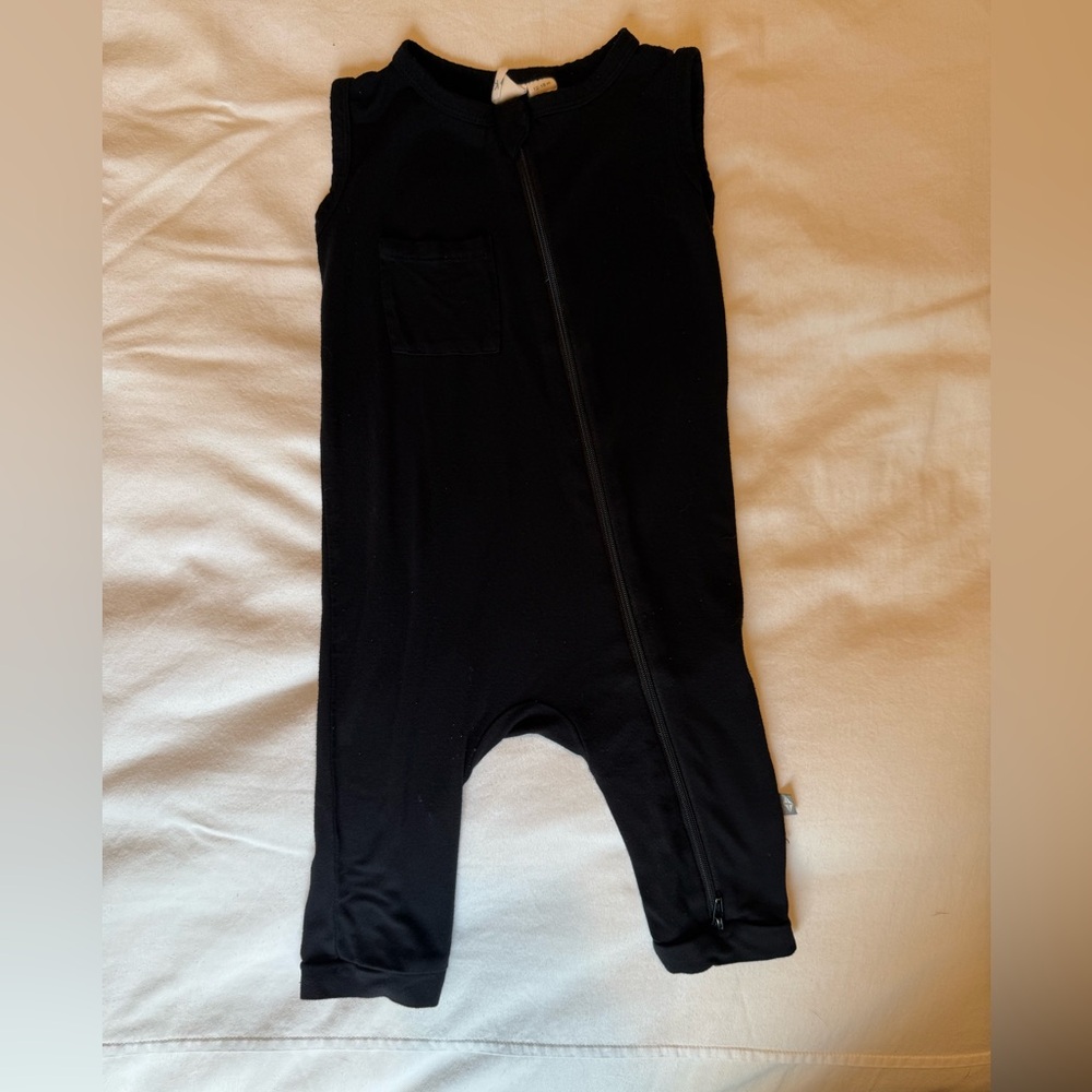 Kyte Black Sleeveless Zipper Romper